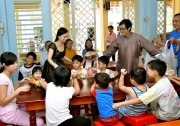 ha-phuong-charity-2
