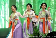 HaPhuong-Sings-14