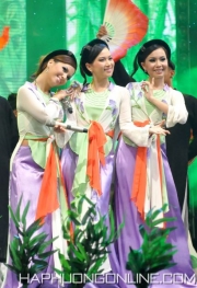 HaPhuong-Singer-Viet-Nam-9