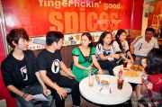 Ha-Phuong-charity-5